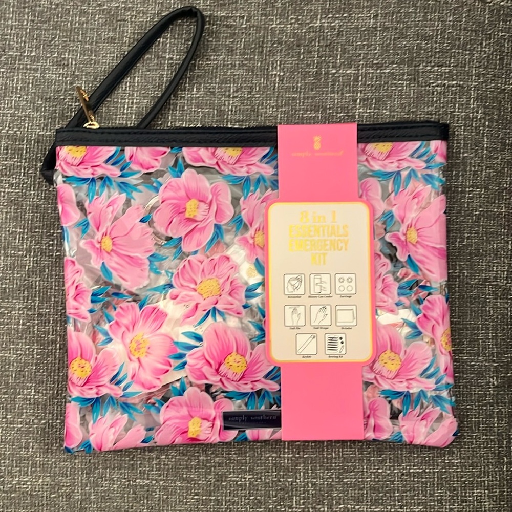 NWT Simply Southern Pink Blossom 8 in 1 Essentials Emergency Kit